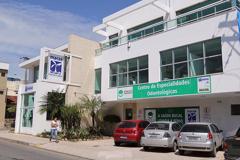 Foto da fachada do Centro de Especialidades Odontológicas