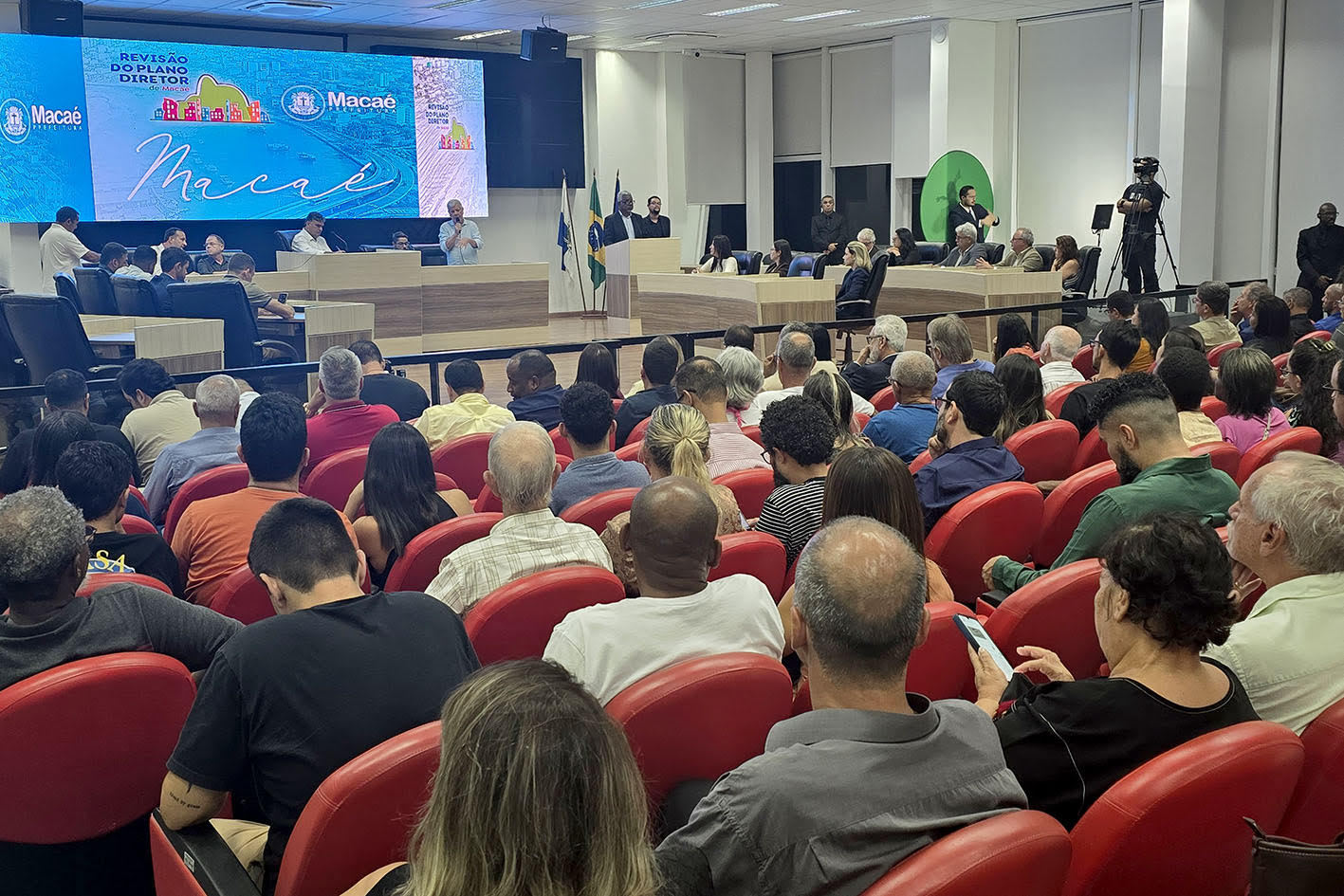 Revisão do Plano Diretor terá próximas audiências públicas sobre desenvolvimento sociocultural e ambiente Revisão do Plano Diretor terá próximas audiências públicas sobre desenvolvimento sociocultural e ambiente