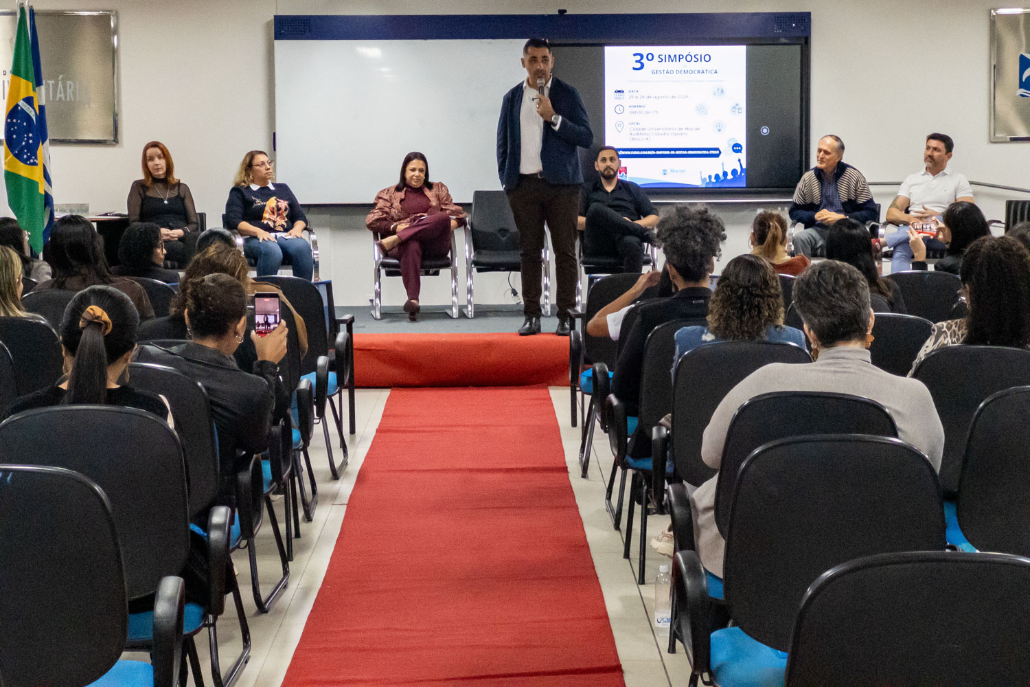 III Simpósio de Gestão Democrática debate o futuro da escola e o papel da gestão compartilhada
