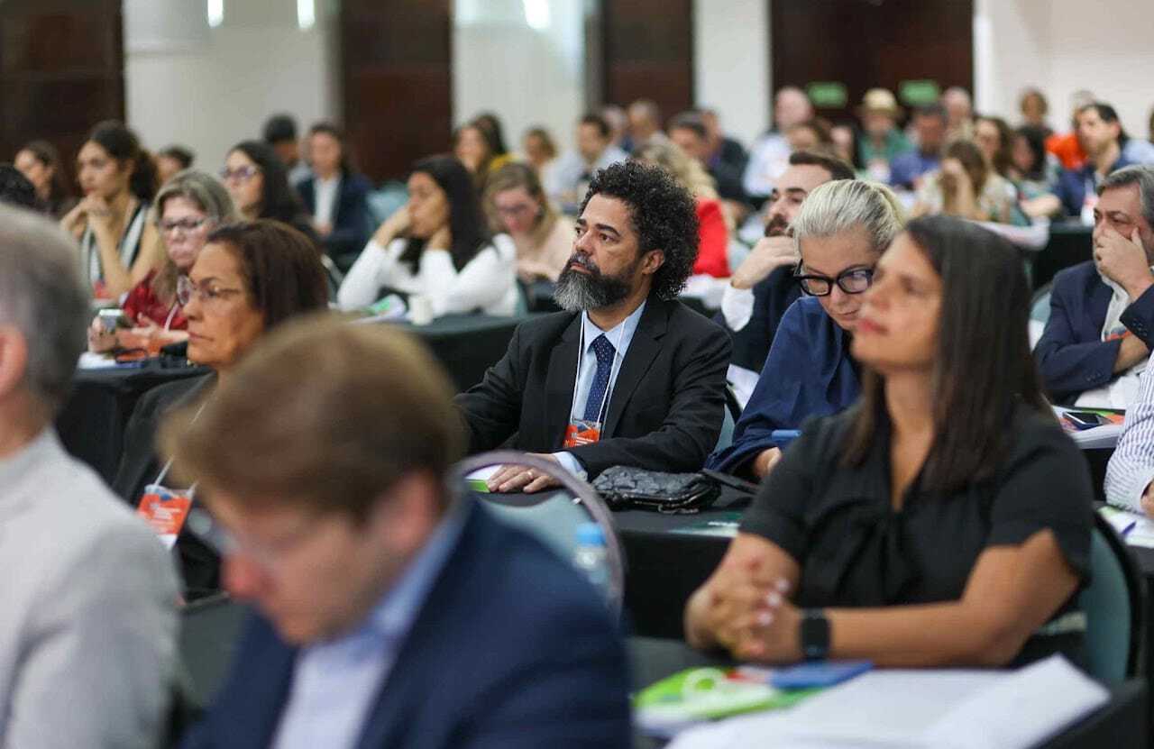 Macaé compartilha experiências e boas práticas em seminários nacional e internacional de Ouvidorias Macaé compartilha experiências e boas práticas em seminários nacional e internacional de Ouvidorias