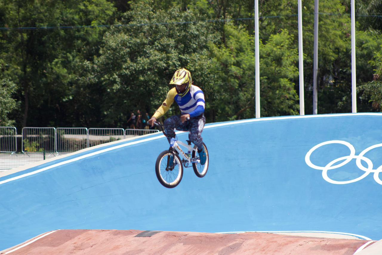 Maior pista pública de BMX fora da capital impulsiona esporte em Macaé