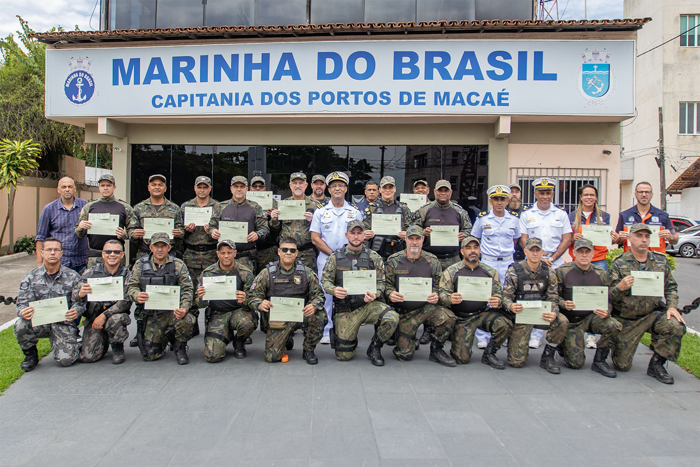 Capitania dos Portos de Macaé realiza cerimônia de entrega de certificados aos participantes do Curso ETSP