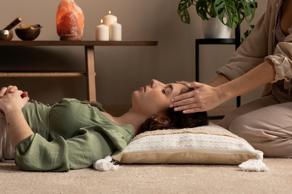 Secretaria de Políticas para as Mulheres promove curso de Reiki 1