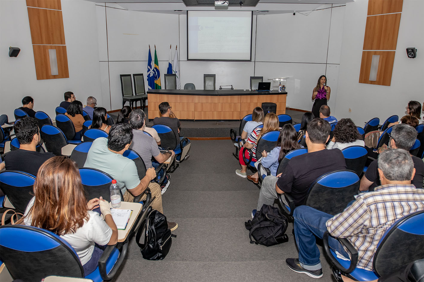 Gestores fiscais de contrato da Secretaria de Infraestrutura participam de capacitação