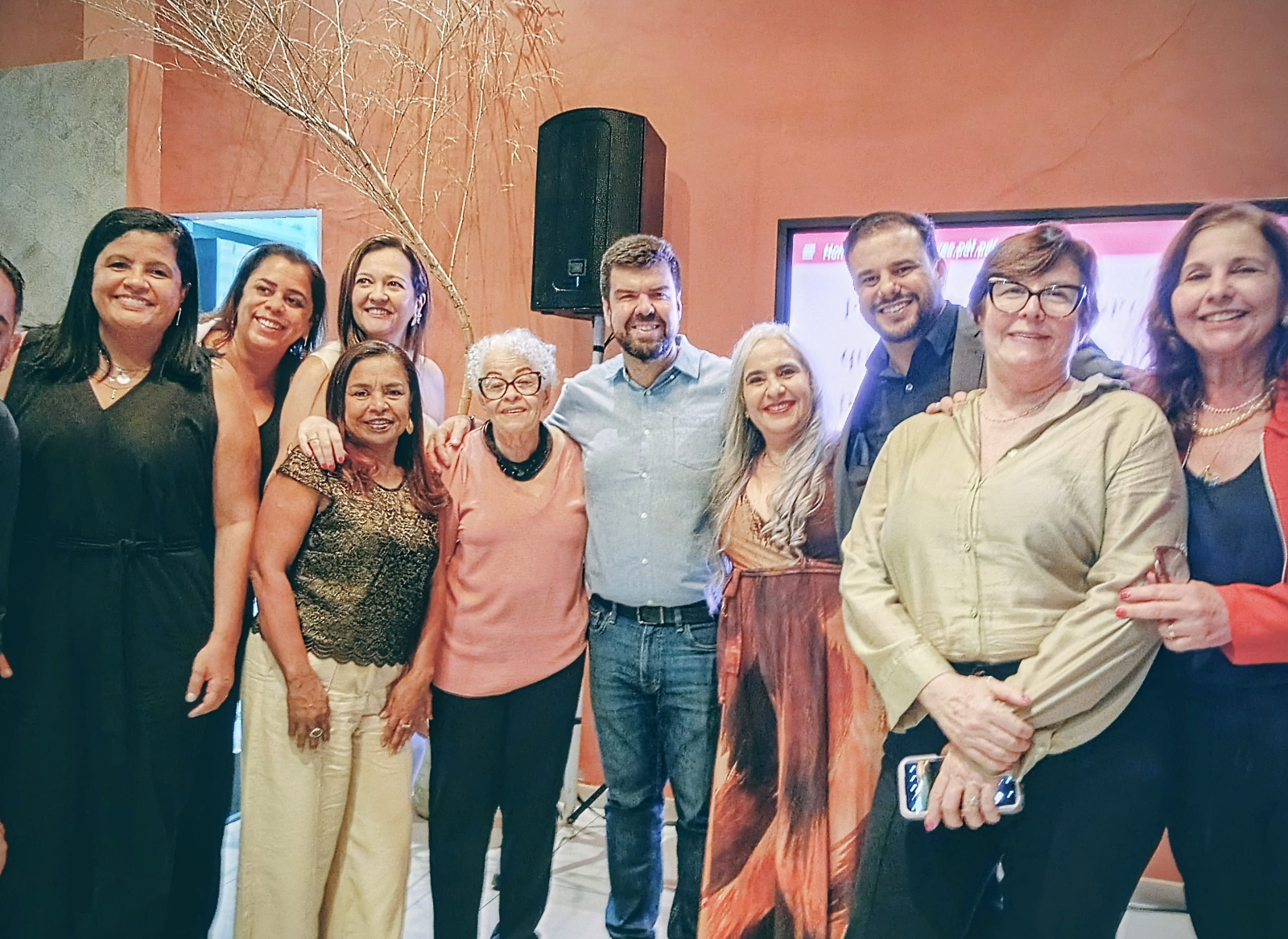 Professores de Macaé são homenageados