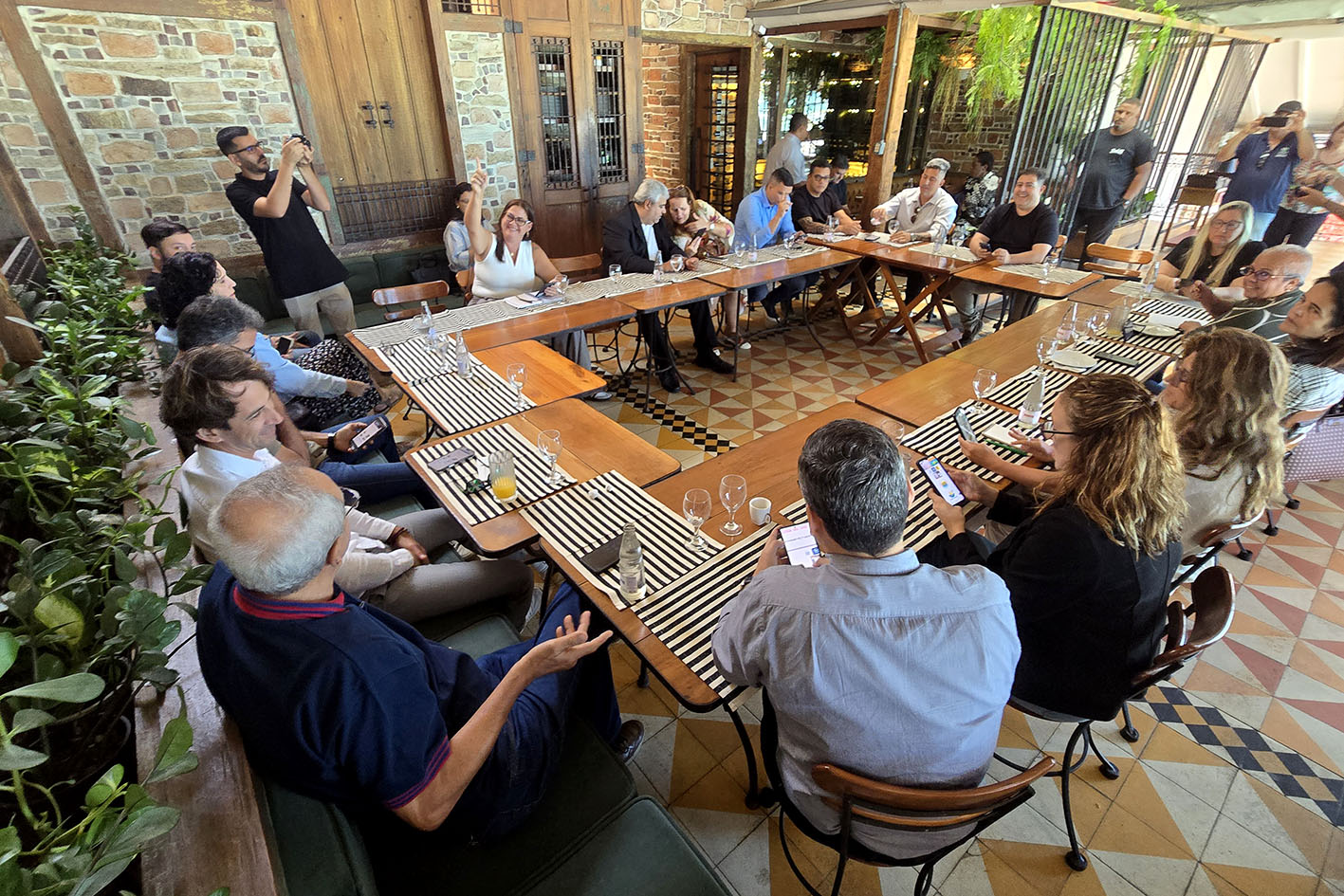 Encontro regional em Macaé fortalece integração turística da Costa do Sol