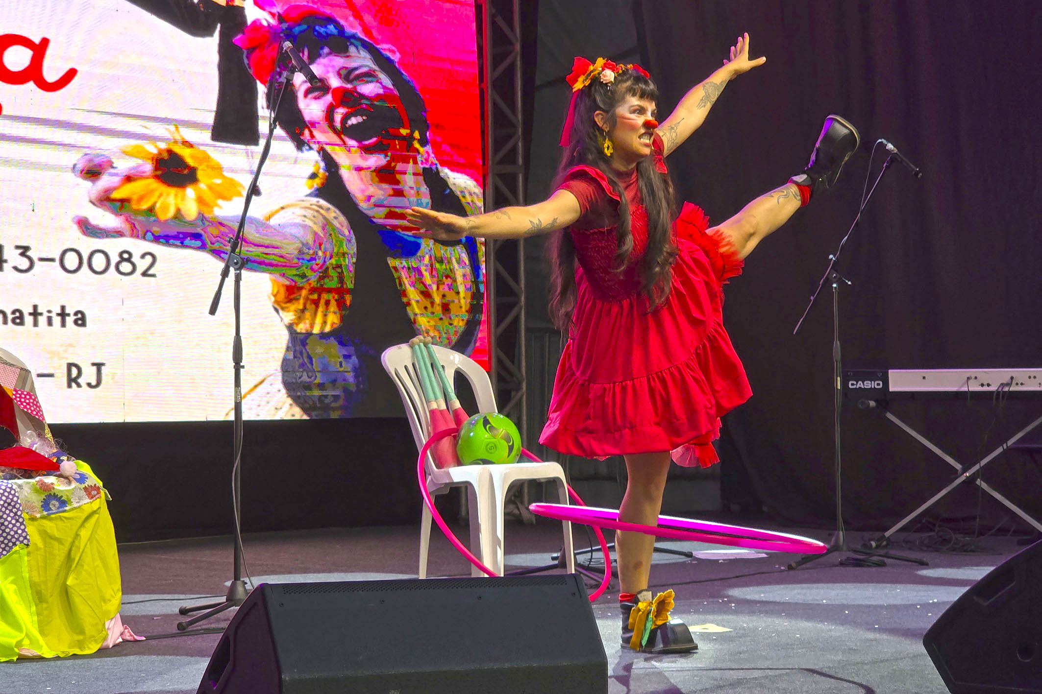 Música e teatro dão o tom na programação da Vila do Papai Noel nesta sexta (05)