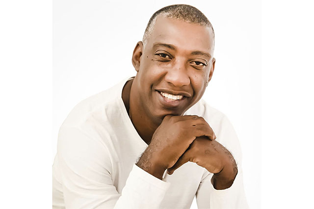 Ito Melodia abre o Carna Fest em Macaé